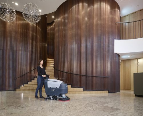 Nilfisk SC401B FULL PKG (Pro, 2 év garancia, 1 ingyenes karbantartási látogatás / év, max 250 üzemóra / év)